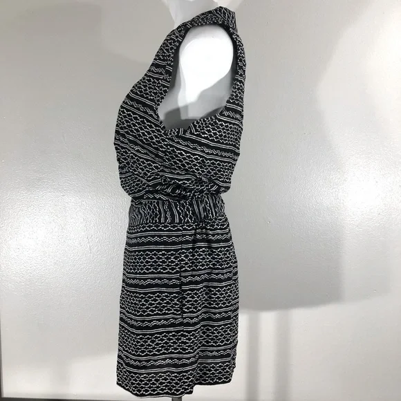 Madewell 100% Silk Tidal Wave Aztec Kimono Romper Size Small - Picture 4 of 7